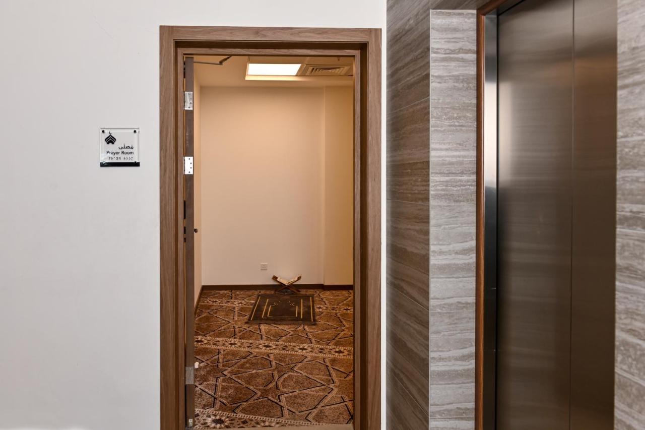 Comfort Hotel Jeddah King Road Exteriör bild